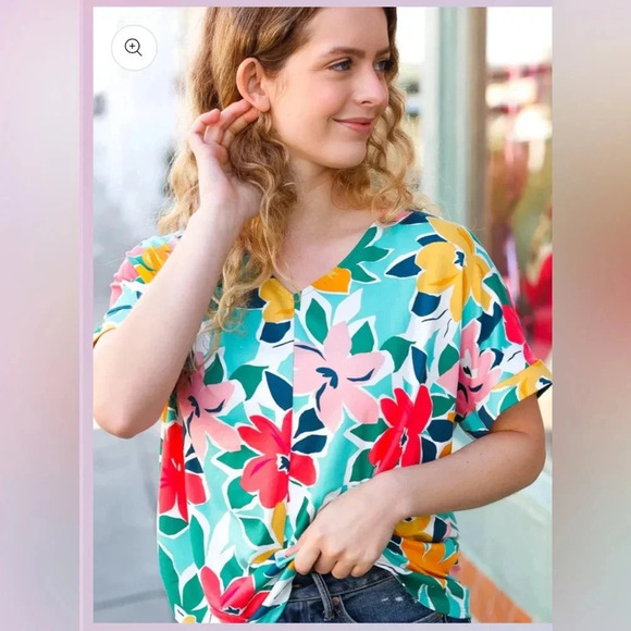 HAPTICS Teal & Coral Floral V Neck Top Super Soft Blouse Short Sleeve Tropical - Picture 1 of 6
